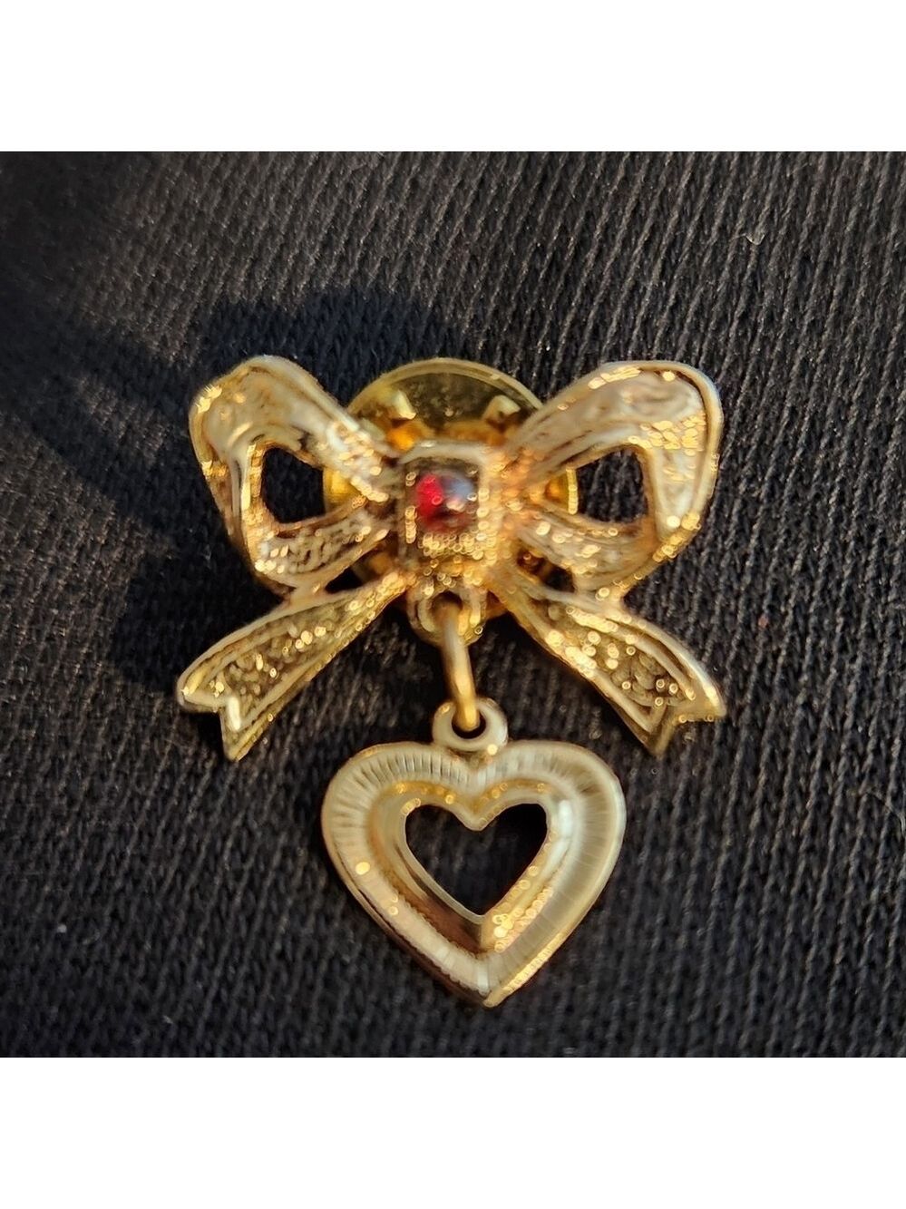 Gold Tone Bow with Dangling Heart - Red Stone - Vintage Lapel Pin - Nice Details